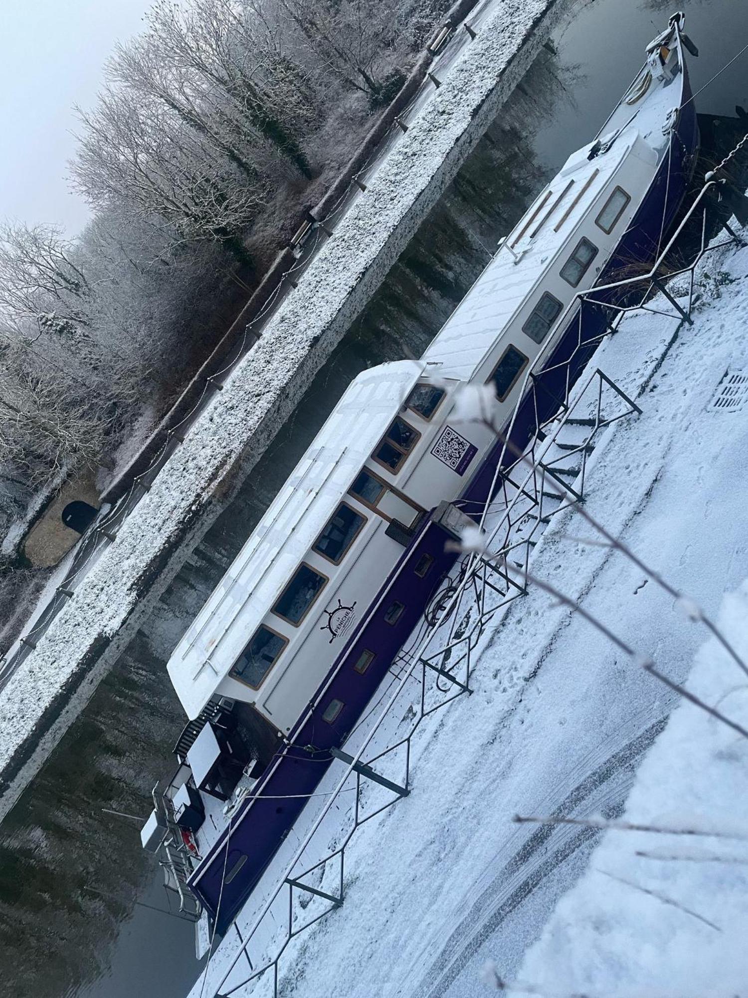 Nuit Insolite A Bord D'Une Peniche, 6 Personnes Bergues Luaran gambar